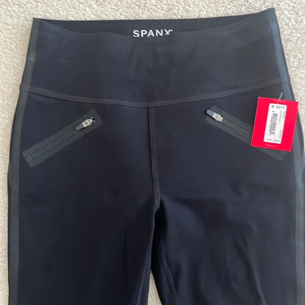 Brand new Spanx legging/pant